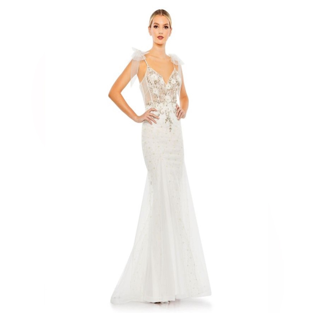 MAC DUGGAL Embellished Sleeveless Bow Detail Mermaid Gown Style # 50666 size 10